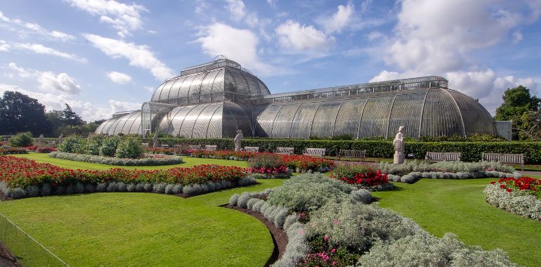 A Day Trip Guide to Kew Gardens London